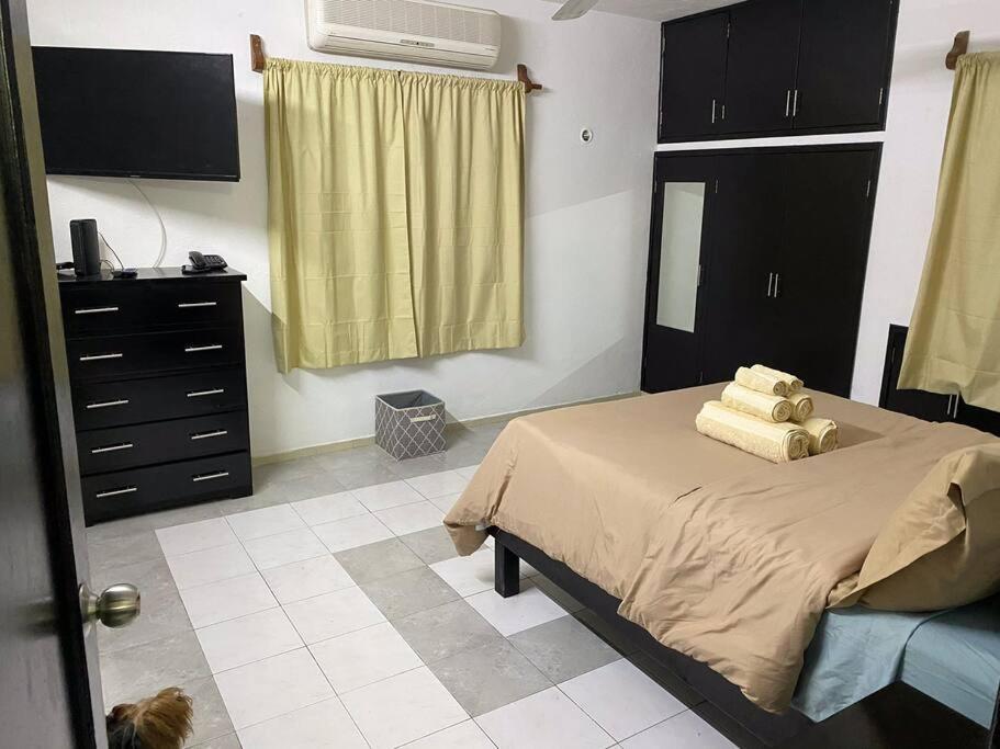Casa Leonor. 2 Cuartos, 2 Banos, Cocina, Cochera. Valladolid  Eksteriør bilde